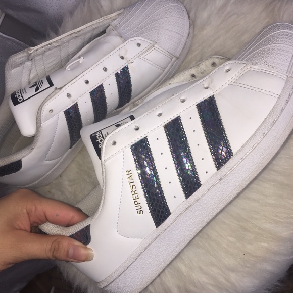 Adidas SuperStar Sneakers - Picture 3 of 4